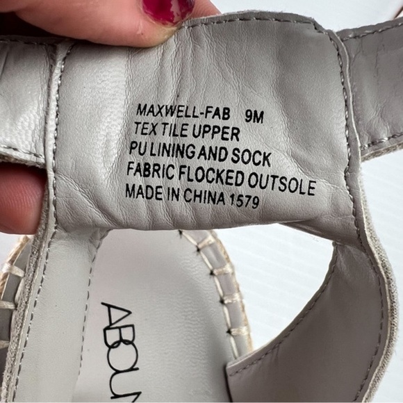 Abound womens Grey Maxwell Platform Ankle Strap Sandals size 9 - Picture 11 of 11